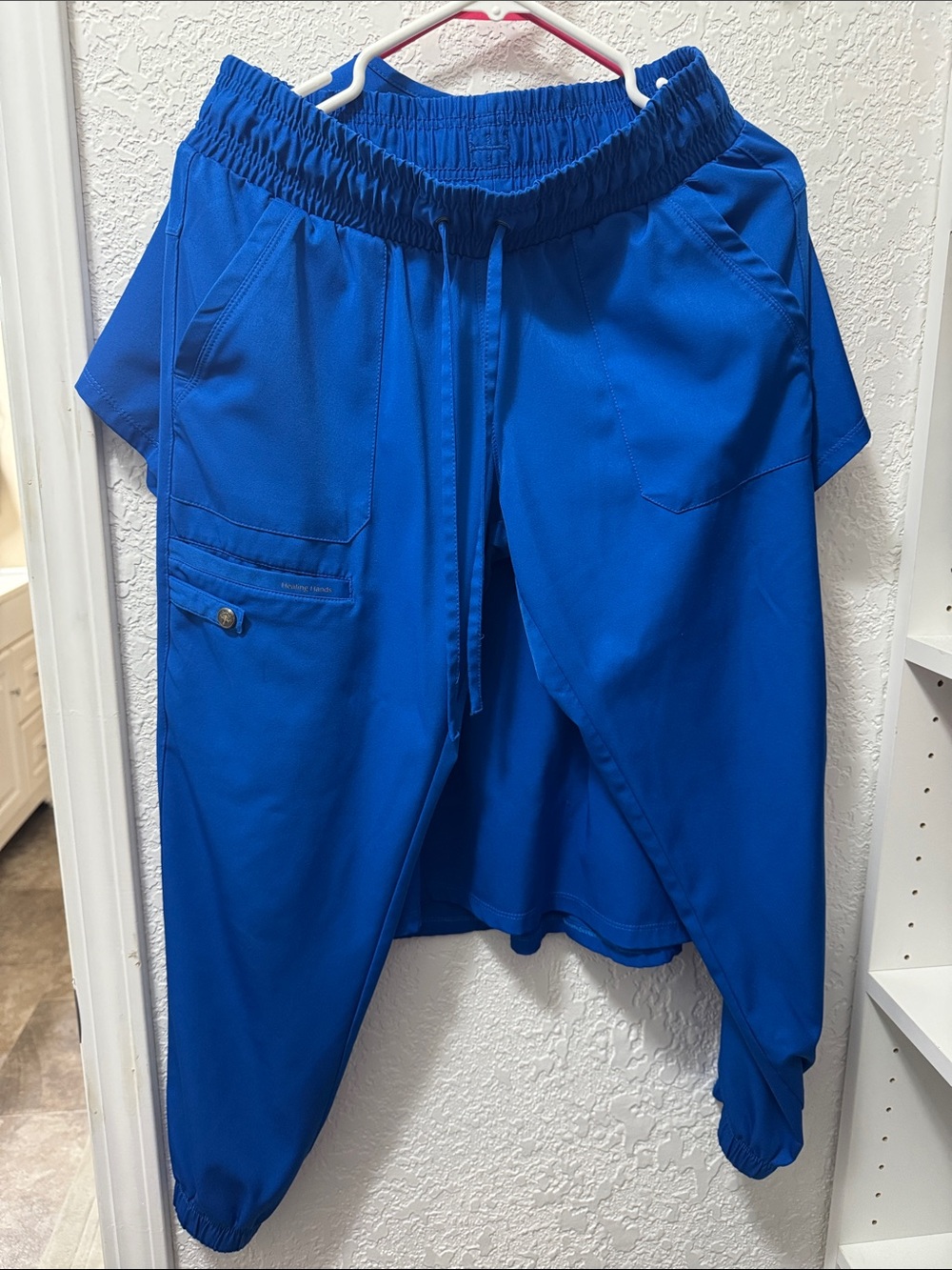 HH Scrub Set - Picture 4 of 5